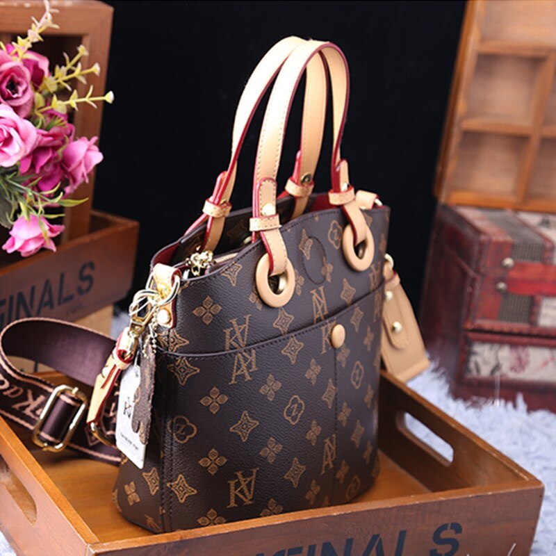 new fashion panelled handbag casual all-match leather shoulder bag